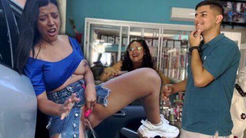 My Boyfriend Takes Me To A Sex Shop And Buys Me A Vibrator So That I Masturbate In Public 💦